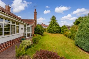 Wrap Around Garden- click for photo gallery